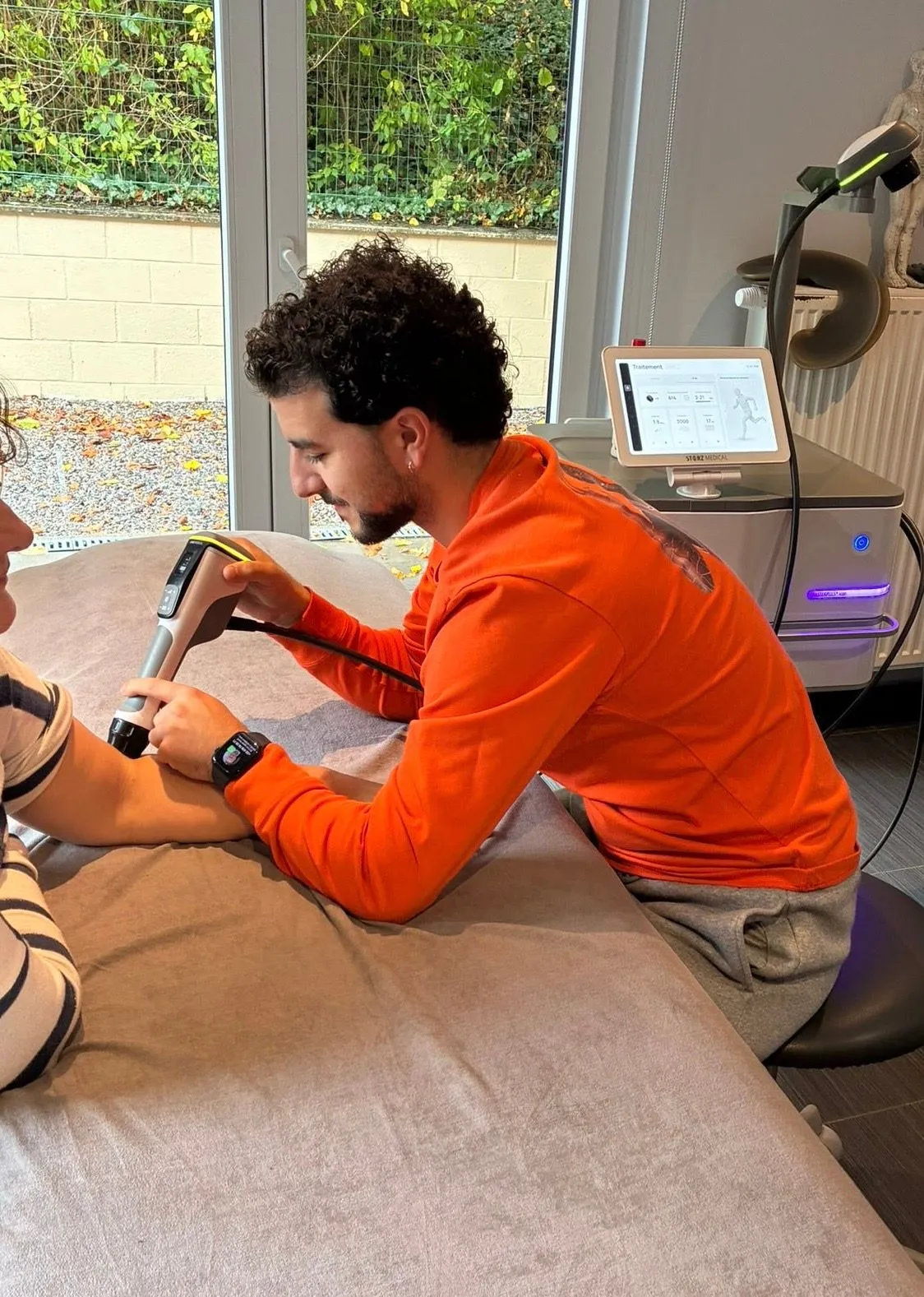 Traitement avec un appareil d'ondes de choc